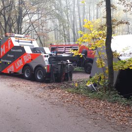 Bergungsdienst in Emmerich - Einsatz der A M F Auto Mietfunk GmbH